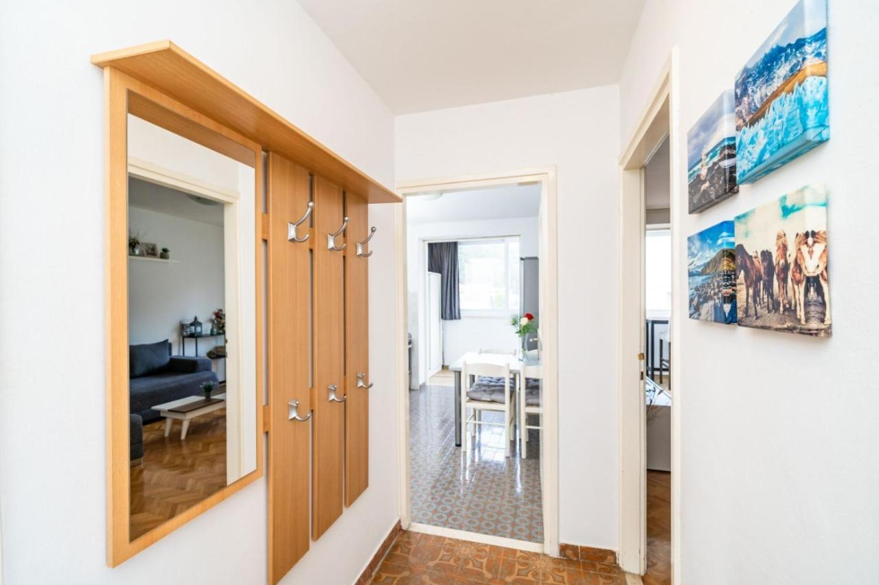 Apartment Vido- 1-Bedroom Apartment With Loggia Дубровник Екстериор снимка